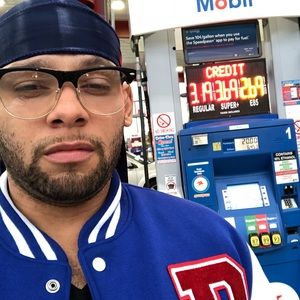 Meet your Posher, Eric